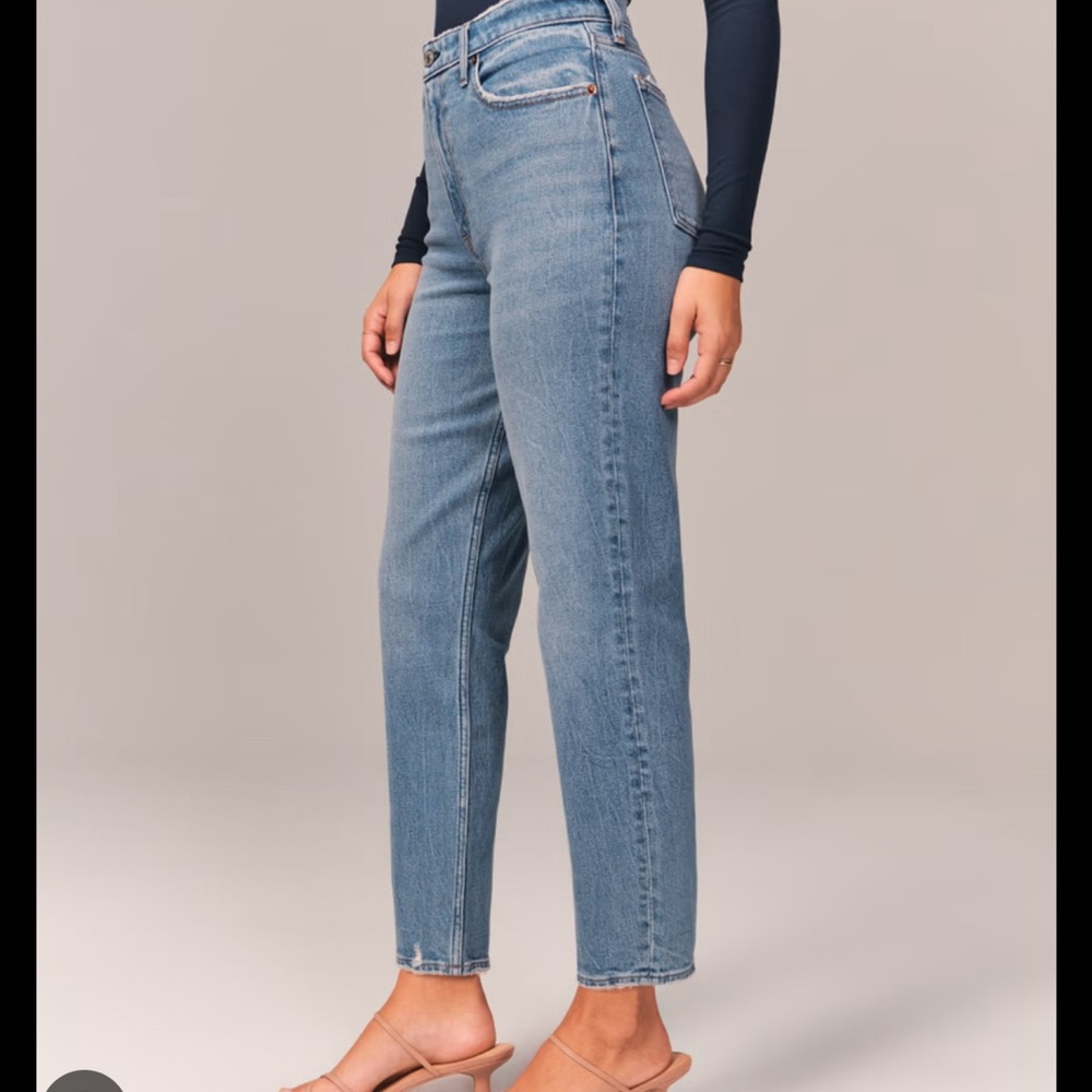Abercrombie Mom High Rise Curve Love